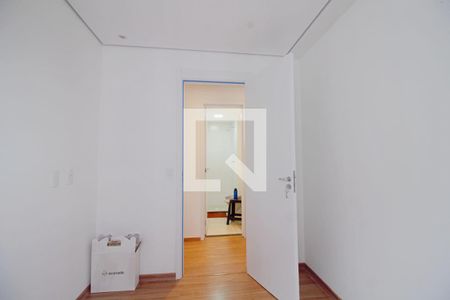 Quarto 1  de apartamento para alugar com 2 quartos, 48m² em Jardim Monte Alegre, Taboão da Serra