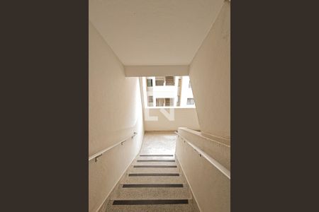 Apartamento à venda com 51m², 2 quartos e 1 vaga Apartamento à venda com 51m², 2 quartos e 1 vagaHall social