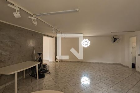 Apartamento à venda com 51m², 2 quartos e 1 vaga Apartamento à venda com 51m², 2 quartos e 1 vagaÁrea comum - Salão de festas