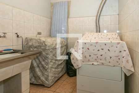 Casa para alugar com 110m², 2 quartos e 2 vagasLavanderia