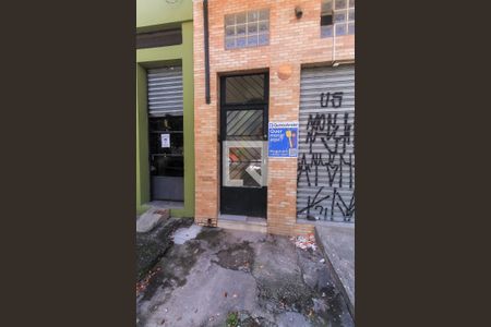 Fachada de casa para alugar com 1 quarto, 55m² em Brás, São Paulo