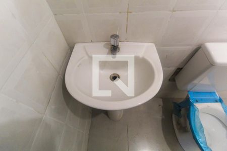 Banheiro de casa para alugar com 1 quarto, 55m² em Brás, São Paulo