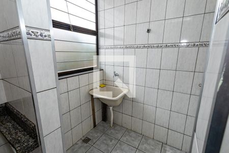 Casa de condomínio para alugar com 78m², 3 quartos e 1 vaga Casa de condomínio para alugar com 78m², 3 quartos e 1 vagaÁrea de Serviço