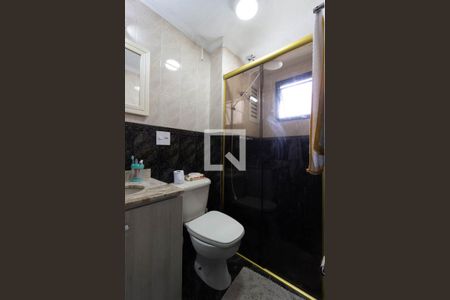 Apartamento à venda com 68m², 2 quartos e 1 vaga Apartamento à venda com 68m², 2 quartos e 1 vagaBanheiro da Suíte