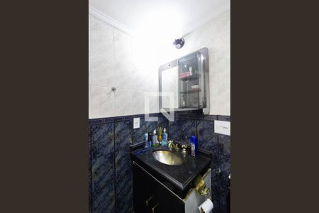 Apartamento à venda com 68m², 2 quartos e 1 vaga Apartamento à venda com 68m², 2 quartos e 1 vagaBanheiro