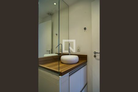 Apartamento para alugar com 65m², 2 quartos e 1 vagaBanheiro Social