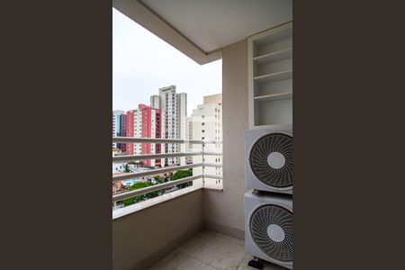 Varanda de apartamento para alugar com 2 quartos, 65m² em Saúde, São Paulo