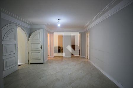 Hall de entrada de casa à venda com 3 quartos, 860m² em Jardim Leonor, São Paulo
