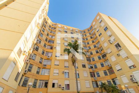 Apartamento à venda com 65m², 2 quartos e 1 vagaFachada