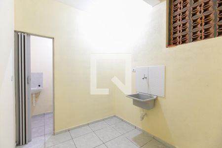 Casa para alugar com 35m², 1 quarto e sem vaga Casa para alugar com 35m², 1 quarto e sem vagaArea de Serviço