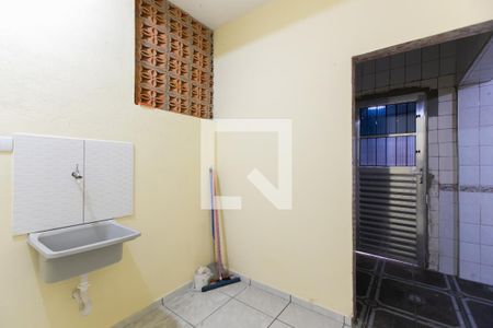 Casa para alugar com 35m², 1 quarto e sem vaga Casa para alugar com 35m², 1 quarto e sem vagaÁrea de Serviço