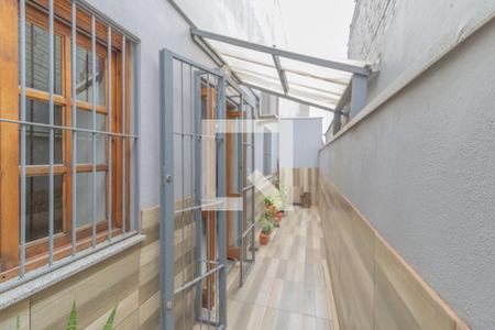 Casa de condomínio à venda com 68m², 2 quartos e 1 vagaQuintal