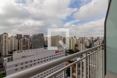 Varanda de apartamento à venda com 1 quarto, 28m² em Vila Nova Conceição, São Paulo