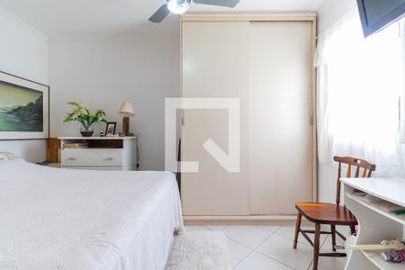 Apartamento à venda com 125m², 4 quartos e 2 vagasQuarto 4 - Suíte
