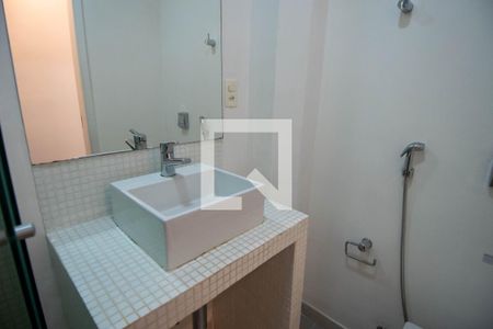 Apartamento para alugar com 45m², 1 quarto e sem vaga Apartamento para alugar com 45m², 1 quarto e sem vagaBanheiro