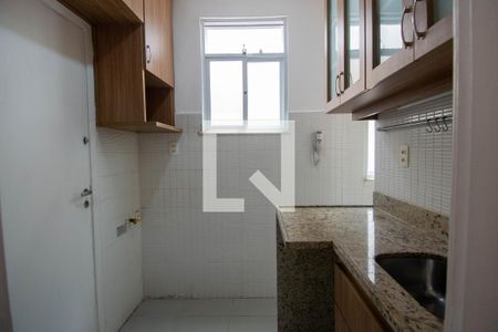 Cozinha de apartamento para alugar com 1 quarto, 45m² em Copacabana, Rio de Janeiro