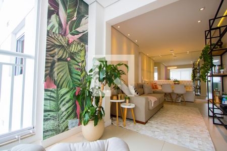 Sala de apartamento à venda com 2 quartos, 68m² em Vila Apiaí, Santo André