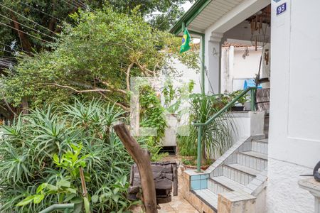 Casa à venda com 220m², 1 quarto e 1 vagaFrente da Casa