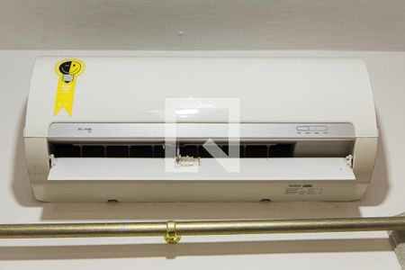 Casa à venda com 168m², 5 quartos e 2 vagasSala - Ar condicionado 