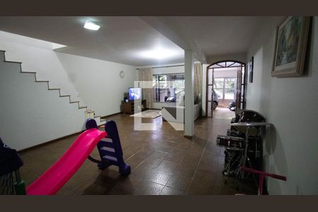 Sala de casa à venda com 3 quartos, 240m² em Vila Portugal, São Paulo