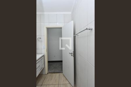Casa para alugar com 80m², 2 quartos e sem vagaBanheiro