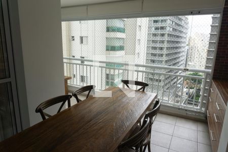 varanda de apartamento à venda com 3 quartos, 123m² em Consolação, São Paulo
