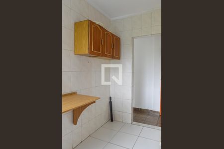 Apartamento para alugar com 48m², 2 quartos e 1 vaga Apartamento para alugar com 48m², 2 quartos e 1 vagaCozinha e Área de Serviço