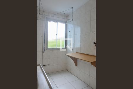 Apartamento para alugar com 48m², 2 quartos e 1 vaga Apartamento para alugar com 48m², 2 quartos e 1 vagaCozinha e Área de Serviço