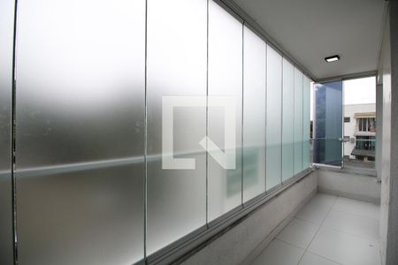 Apartamento à venda com 85m², 2 quartos e 1 vagaVaranda