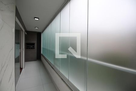 Apartamento à venda com 85m², 2 quartos e 1 vagaVaranda