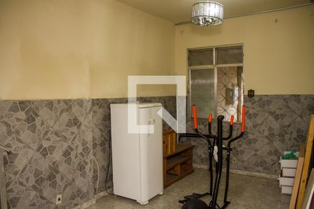 Sala de casa à venda com 3 quartos, 90m² em Piedade, Rio de Janeiro