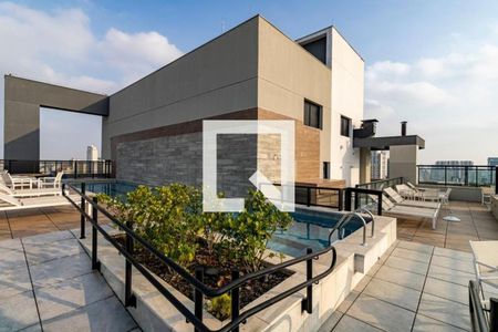 Studio para alugar com 38m², 1 quarto e 1 vaga Studio para alugar com 38m², 1 quarto e 1 vagaÁrea comum - Piscina