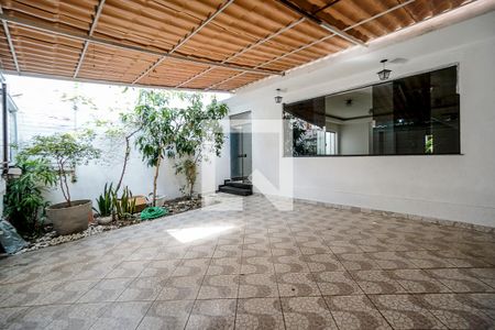 Casa à venda com 400m², 4 quartos e 3 vagasGaragem