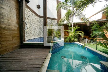 Casa à venda com 400m², 4 quartos e 3 vagasÁrea de serviço