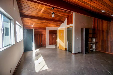 Casa à venda com 400m², 4 quartos e 3 vagasSótão