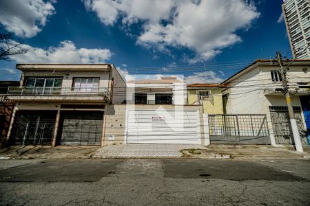 Casa à venda com 400m², 4 quartos e 3 vagasFachada