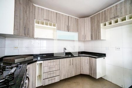 Casa à venda com 400m², 4 quartos e 3 vagasCozinha