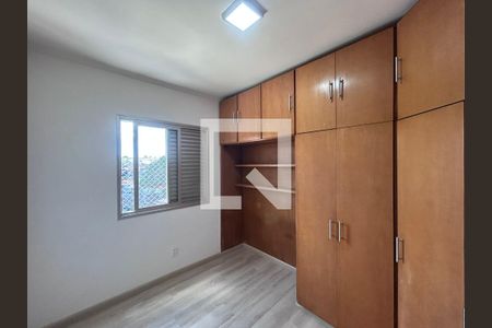 Quarto 1 de apartamento à venda com 3 quartos, 69m² em Vila Constança, São Paulo