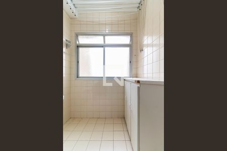 Apartamento para alugar com 69m², 3 quartos e sem vaga Apartamento para alugar com 69m², 3 quartos e sem vagaLavanderia