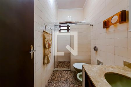 Casa para alugar com 650m², 7 quartos e 5 vagas Casa para alugar com 650m², 7 quartos e 5 vagasBanheiro Corredor