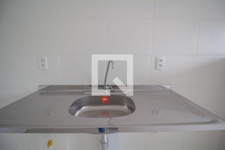 Pia de apartamento para alugar com 2 quartos, 32m² em Vila Nova Curuçá, São Paulo