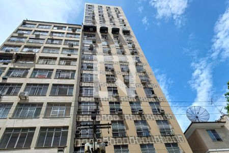 Fachada de apartamento para alugar com 3 quartos, 90m² em Icaraí, Niterói