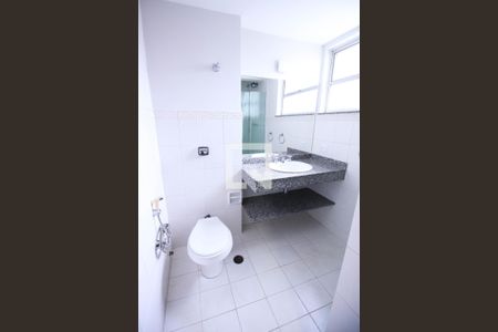 Apartamento para alugar com 124m², 3 quartos e 2 vagasBanheiro da Suíte