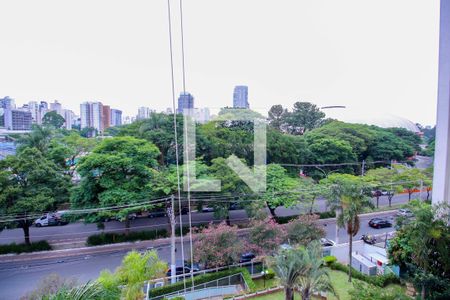 Vista da Sala de apartamento para alugar com 3 quartos, 124m² em Paraíso, São Paulo