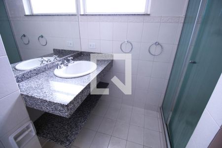 Apartamento para alugar com 124m², 3 quartos e 2 vagasBanheiro da Suíte