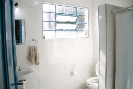 Banheiro de casa à venda com 2 quartos, 221m² em Santo Antônio, São Caetano do Sul