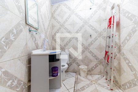 Casa à venda com 140m², 3 quartos e 3 vagas Casa à venda com 140m², 3 quartos e 3 vagasBanheiro 2