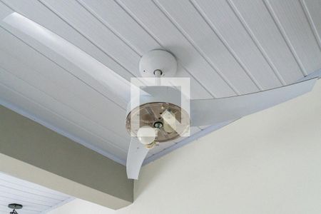 Casa à venda com 216m², 5 quartos e 1 vagaLoft Detalhe