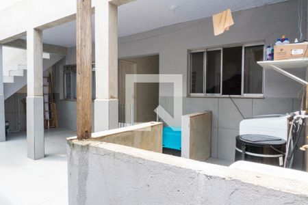 Casa à venda com 216m², 5 quartos e 1 vagaÁrea de Serviço