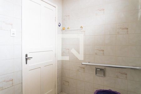 Casa à venda com 216m², 5 quartos e 1 vagaBanheiro Social